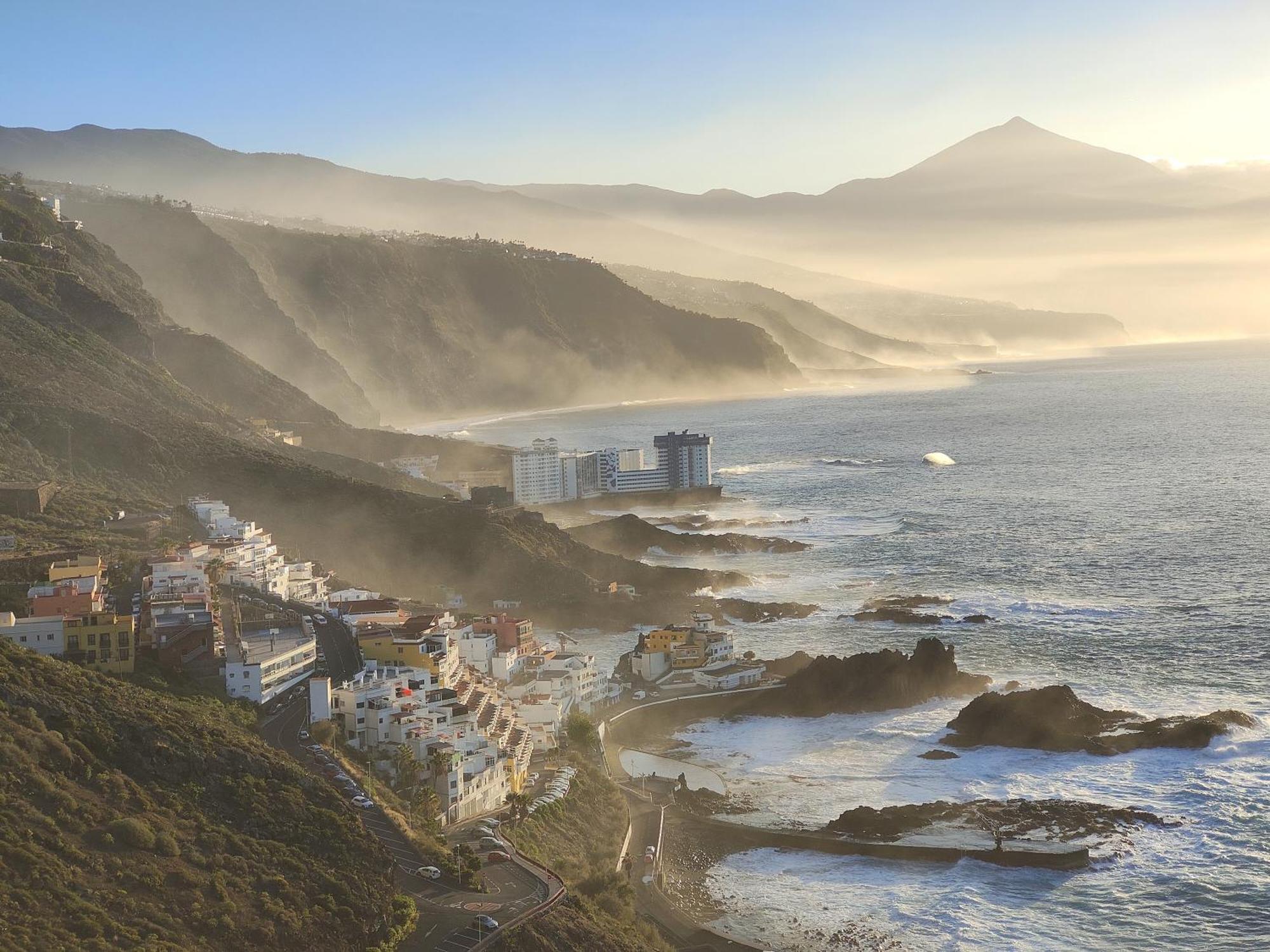 Olas Del Atlantico Tacoronte